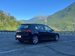 2013 Volkswagen Golf VII, чёрный, 1100000 рублей, вид 2
