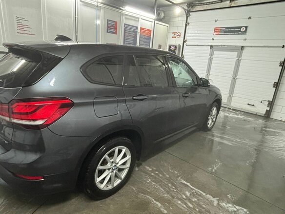 2020 BMW X1 Long 20Li sDrive II (F48) Рестайлинг, серый, 2300000 рублей - вид 3