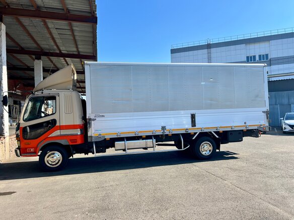 1996 Fuso (Mitsubishi) Fighter, оранжевый, 2600000 рублей - вид 16