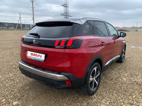 2019 Peugeot 3008 II, красный, 1580000 рублей, вид 3