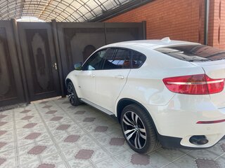 2010 BMW X6 35i 6-speed I (E71), белый, 2100000 рублей, вид 4