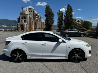 2009 Mazda Axela II, белый, 850000 рублей, вид 2