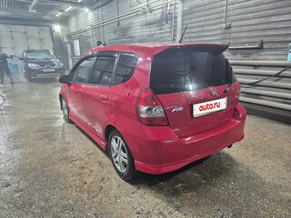 2007 Honda Fit I, красный, 790000 рублей, вид 2