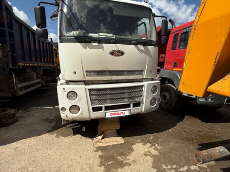 2014 Ford Cargo 41xx, белый, 999999 рублей, вид 1