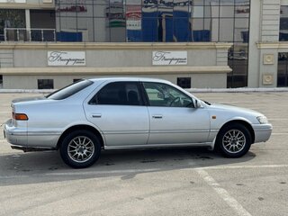 1997 Toyota Camry Gracia IV (XV20), серый, 300000 рублей, вид 3