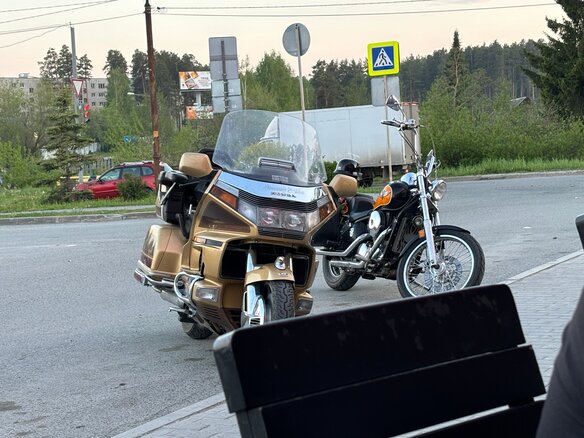 1991 Honda GL 1500 Gold Wing, золотистый - вид 25