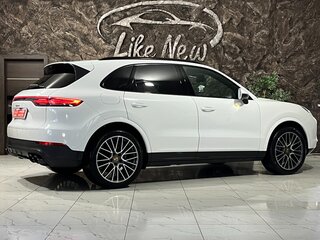 2020 Porsche Cayenne III, белый, 5998000 рублей, вид 4