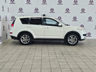 2012 Citroen C-Crosser, белый, 795000 рублей, вид 4