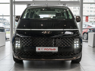 2026 Hyundai Staria I, чёрный, 9950000 рублей, вид 3