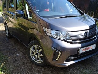 2018 Honda Stepwgn V Рестайлинг, серый, 1825000 рублей, вид 3
