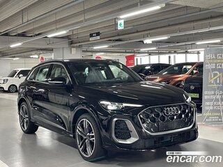 2026 Audi Q5 40 TDI III (GU), чёрный, 9308000 рублей, вид 4
