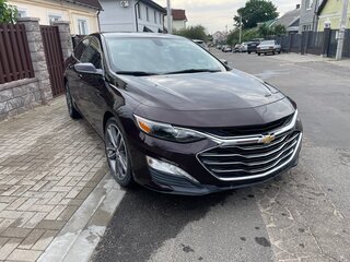 2020 Chevrolet Malibu IX Рестайлинг, фиолетовый, 1100000 рублей, вид 3