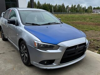 2011 Mitsubishi Lancer X Рестайлинг, серебристый, 450000 рублей, вид 3