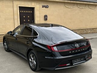2023 Hyundai Sonata VIII (DN8), чёрный, 1490000 рублей, вид 4