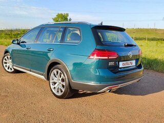 2019 Volkswagen Golf Alltrack VII Рестайлинг, зелёный, 2730000 рублей, вид 2