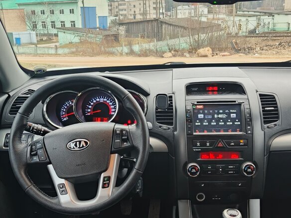 2011 Kia Sorento II, белый, 1450000 рублей - вид 4
