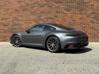 2022 Porsche 911 Carrera 4S VIII (992), серый, 21305315 рублей, вид 3