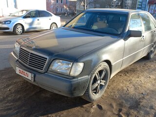 1992 Mercedes-Benz S-Класс 400 Long III (W140), чёрный, 1400000 рублей, вид 1