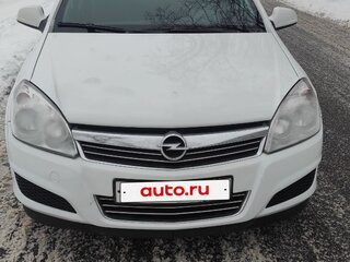 2012 Opel Astra H Рестайлинг, белый, 595000 рублей, вид 3