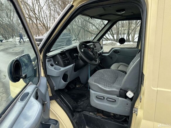 2013 Ford Transit, бежевый, 960000 рублей - вид 7