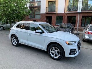 2021 Audi Q5 45 TFSI II (FY) Рестайлинг, белый, 3360247 рублей, вид 1