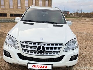 2009 Mercedes-Benz M-Класс 350 II (W164) Рестайлинг, белый, 2000000 рублей, вид 3