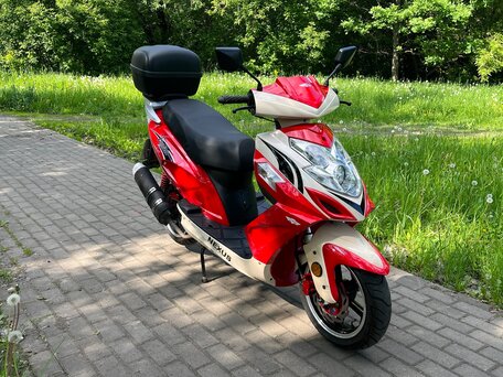 2013 Nexus Fantom, красный, 83000 рублей, вид 5