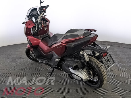 2023 Honda ADV350, красный, 855000 рублей, вид 5