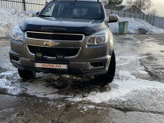 2013 Chevrolet TrailBlazer II, серый, 1750000 рублей, вид 4