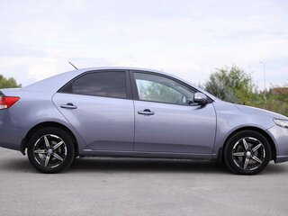 2009 Kia Cerato 4-speed II, серый, 800000 рублей, вид 4