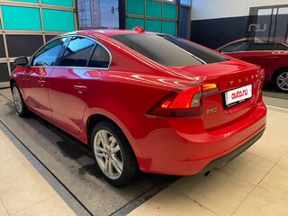 2012 Volvo S60 II, красный, 750000 рублей, вид 4