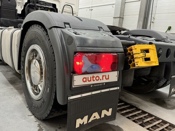 2011 MAN TGX, белый, 4400000 рублей - вид 4