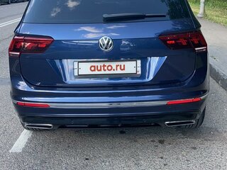 2017 Volkswagen Tiguan II, синий, 2690000 рублей, вид 4