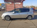 2002 Toyota Opa I Рестайлинг, серебристый, 670000 рублей - вид 7