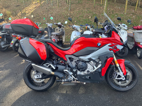 2021 BMW S 1000 XR, красный, 1400000 рублей, вид 2