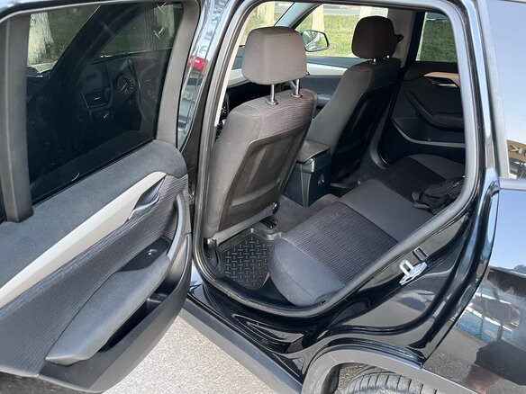 2014 BMW X1 20d I (E84) Рестайлинг, чёрный, 1450000 рублей - вид 12