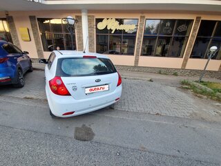 2008 Kia Ceed I, белый, 525000 рублей, вид 4