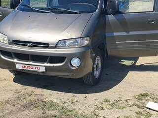 1999 Hyundai Starex I, серый, 600000 рублей, вид 1
