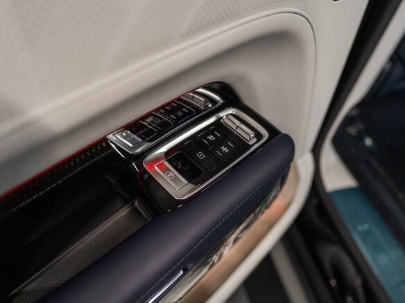 2026 Zeekr 9X 55 kWh (до 3.5 т), чёрный, 11650000 рублей - вид 26