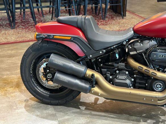 2021 Harley-Davidson Fat Bob, красный, 2100000 рублей - вид 25