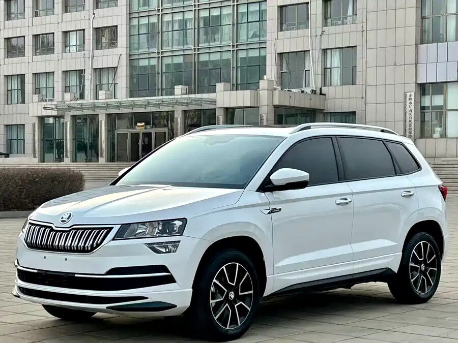 Открыть фотографии: Skoda Karoq I Рестайлинг