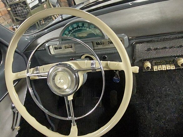 1967 ГАЗ 21 «Волга» 21Р, серый, 1000000 рублей - вид 29