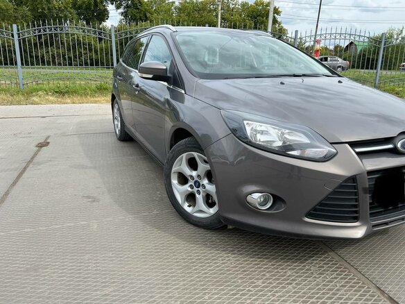 2014 Ford Focus III, серый, 1200000 рублей - вид 2