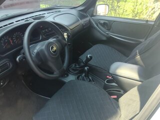 2009 Chevrolet Niva I Рестайлинг, серебристый, 345000 рублей, вид 5