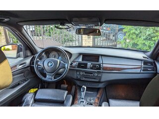 2010 BMW X5 50i II (E70) Рестайлинг, чёрный, 2199999 рублей, вид 2