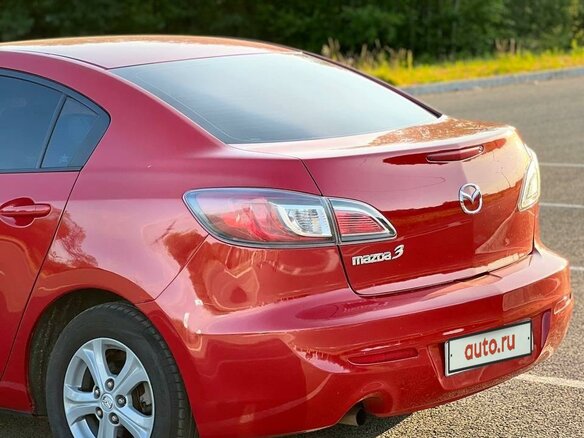 2011 Mazda 3 II (BL) Рестайлинг, красный, 750000 рублей - вид 6