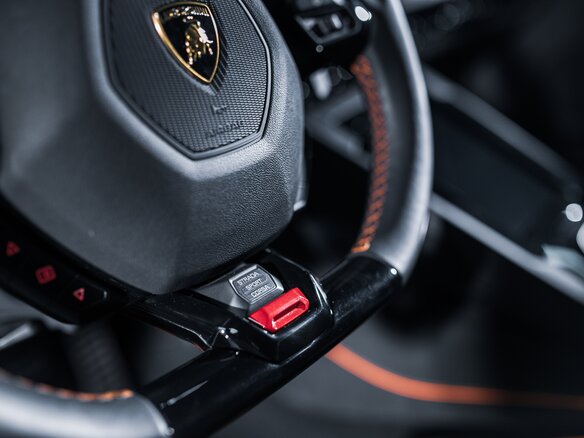2020 Lamborghini Huracán I Рестайлинг, серый - вид 25