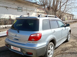 2004 Mitsubishi Airtrek Sport Gear I Рестайлинг, серый, 680000 рублей, вид 4