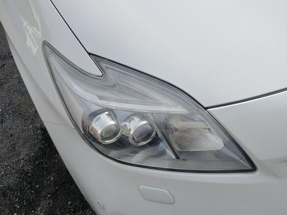 2012 Toyota Prius III Рестайлинг (XW30), белый - вид 6