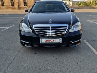 2012 Mercedes-Benz S-Класс 500 Long V (W221) Рестайлинг, чёрный, 2350000 рублей, вид 2
